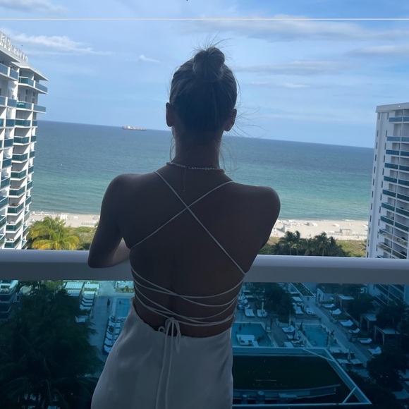 Zara White Satin Effect Sweetheart Neckline Midi Maxi Dress $89.90 - Picture 6 of 16